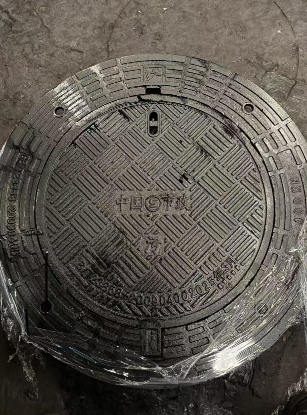乌什球墨铸铁防沉降井盖展示